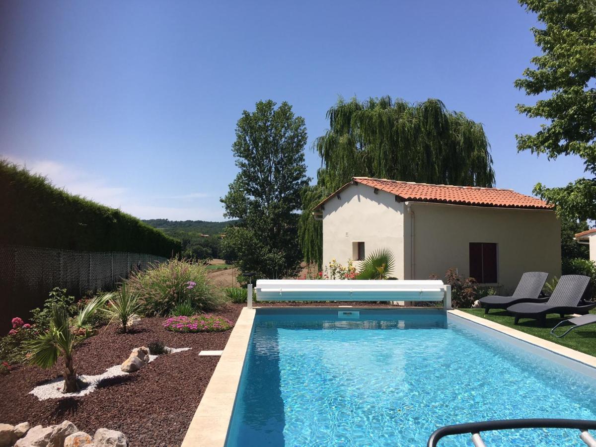 Bed and Breakfast Domaine De La Vigne Cadalen Exterior foto